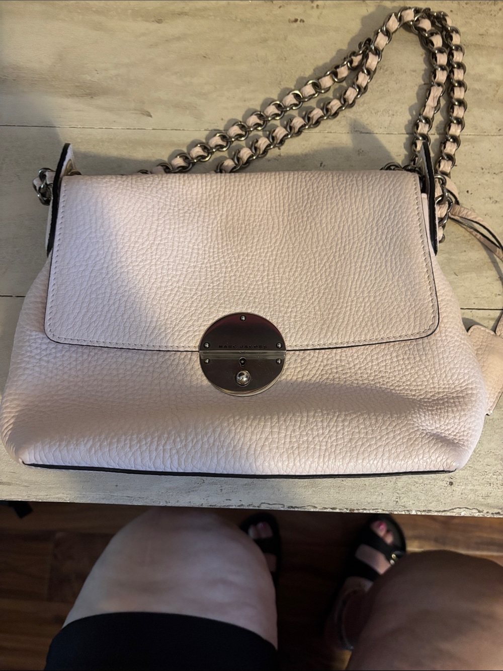 Marc Jacobs Cream Pebbled Leather Shoulder Bag with Chain Strap